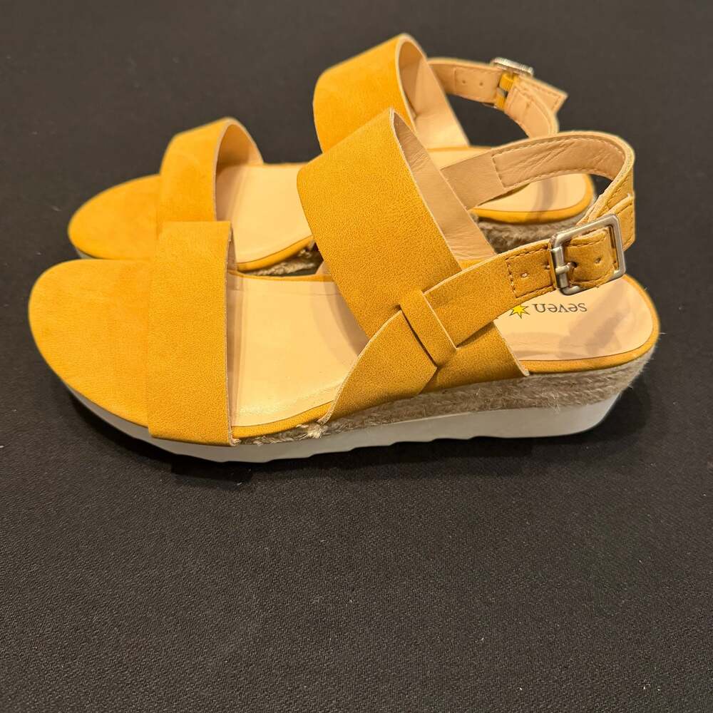 Seven Dials Platform Sandals Sunflower Yellow Milana sz 8